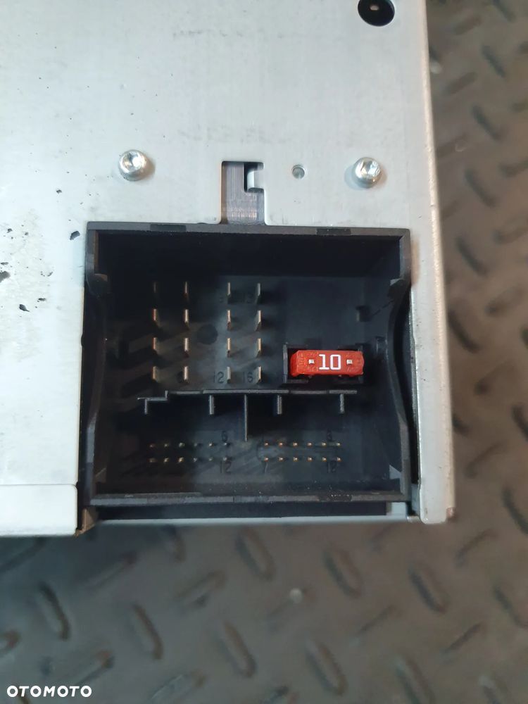 Radio samochodowe VW grupa 3B7035195B PASSAT B5 LIFT - 3