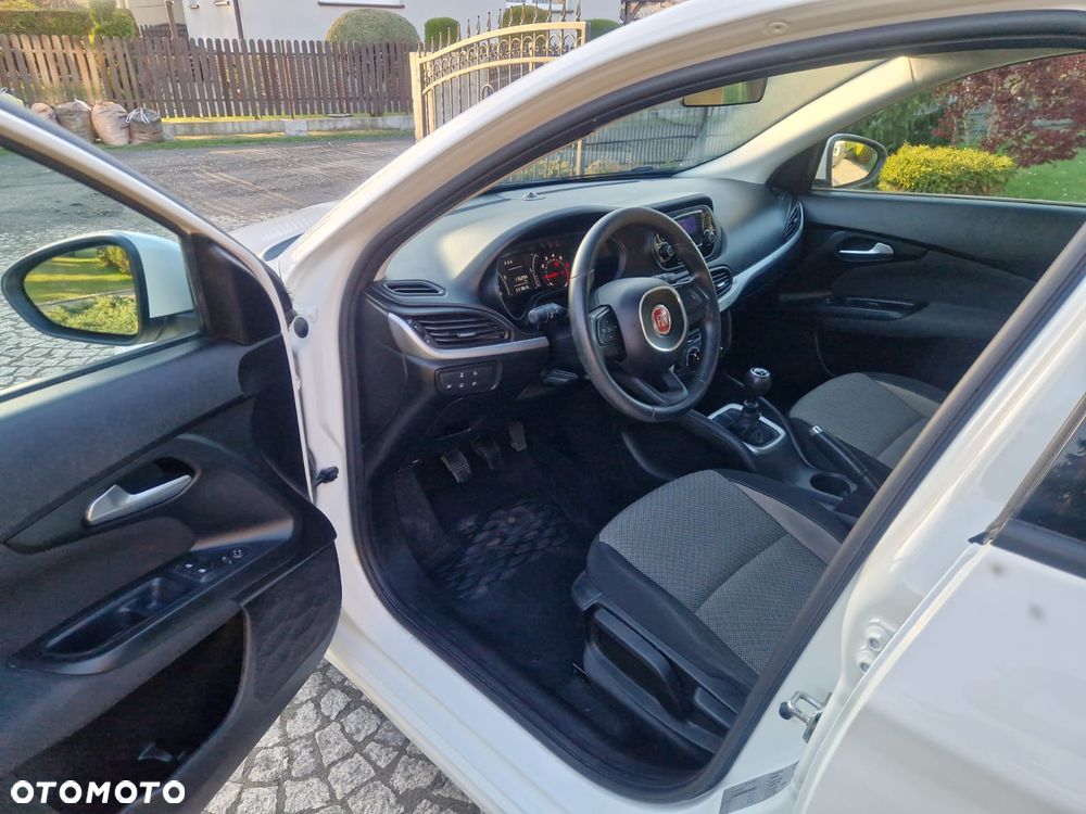 Fiat Tipo 1.4 16V Lounge - 11