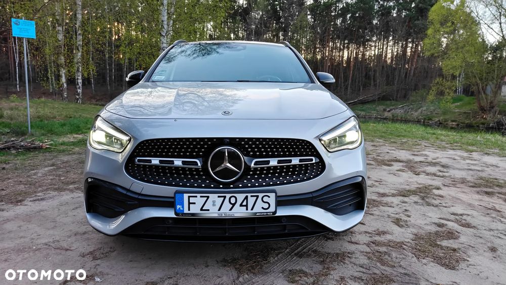Mercedes-Benz GLA 200 AMG Line - 31