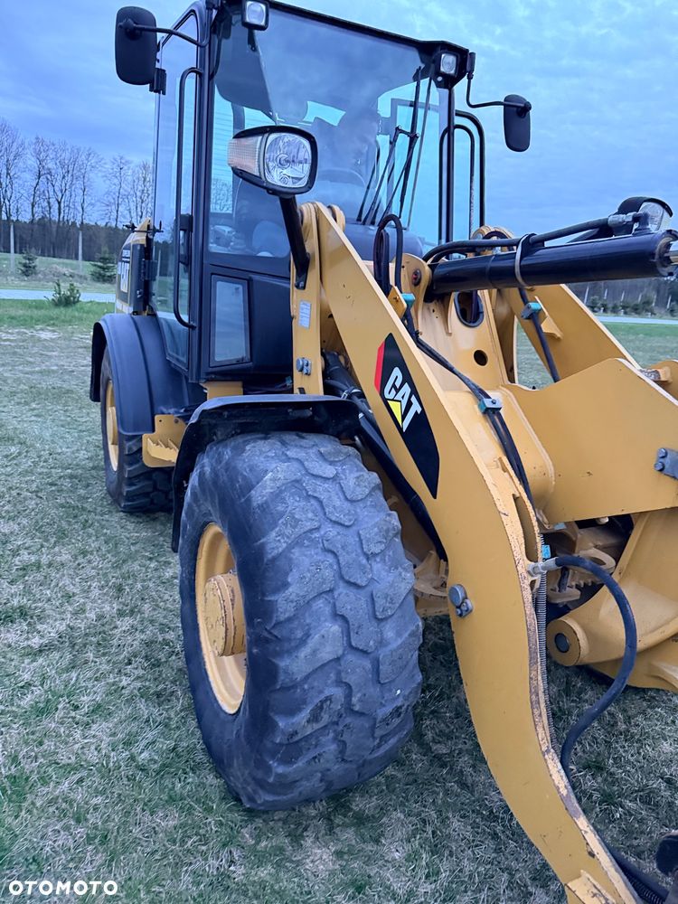 Caterpillar ŁADOWARKA CAT 906M 906 907 908 łyżka pług widły  Liebherr 506 Volvo L25 - 16