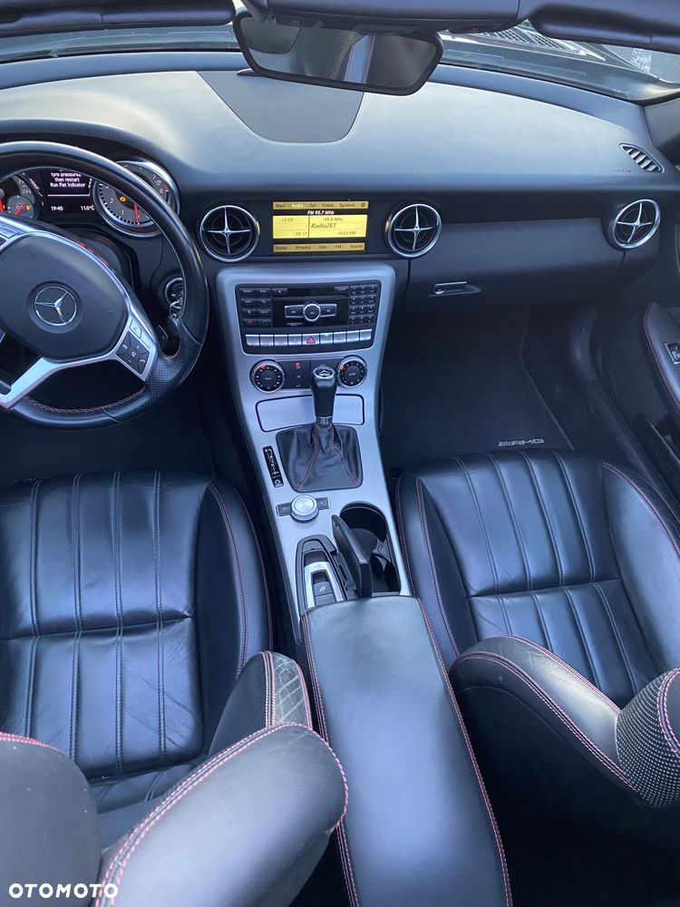 Mercedes-Benz SLK 250 (BlueEFFICIENCY) 7G-TRONIC - 10