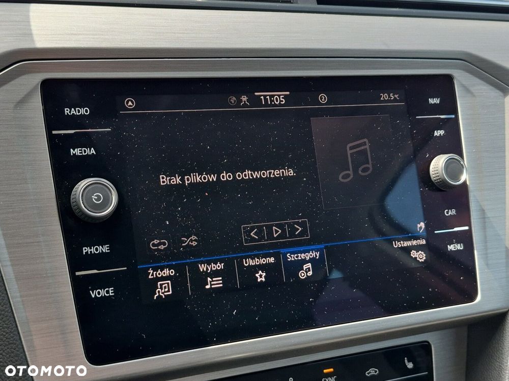 Volkswagen Passat Variant 2.0 TDI SCR Business DSG - 22