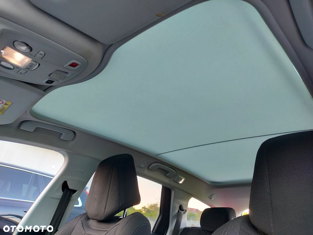 Peugeot 308 SW 1.6 BlueHDi Allure S&S - 20