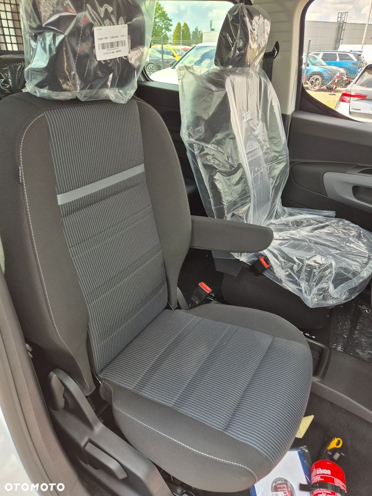 Fiat Doblo 1.5 BlueHDI S&S - 11
