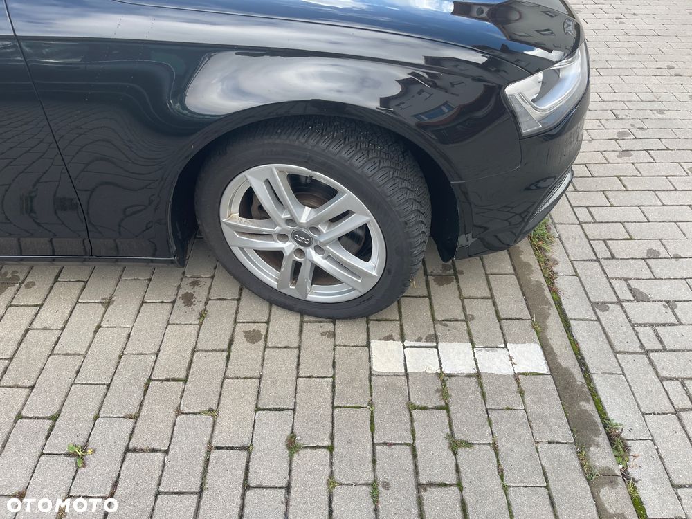 Audi A4 Avant 2012 photo 5