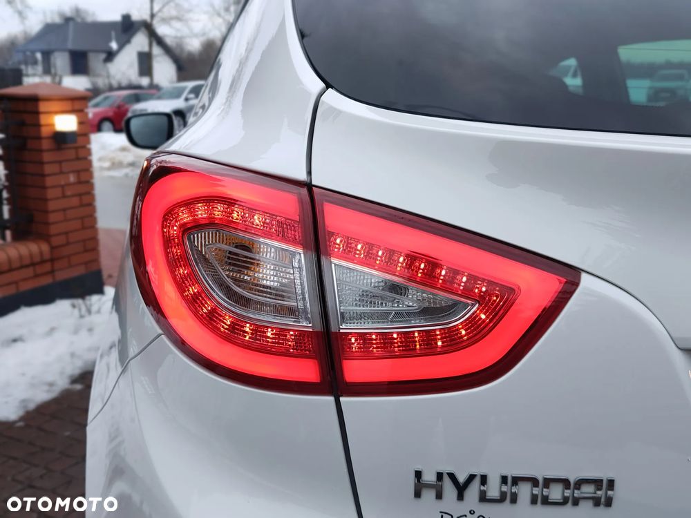 Hyundai ix35 2.0 CRDi 4WD Premium - 9