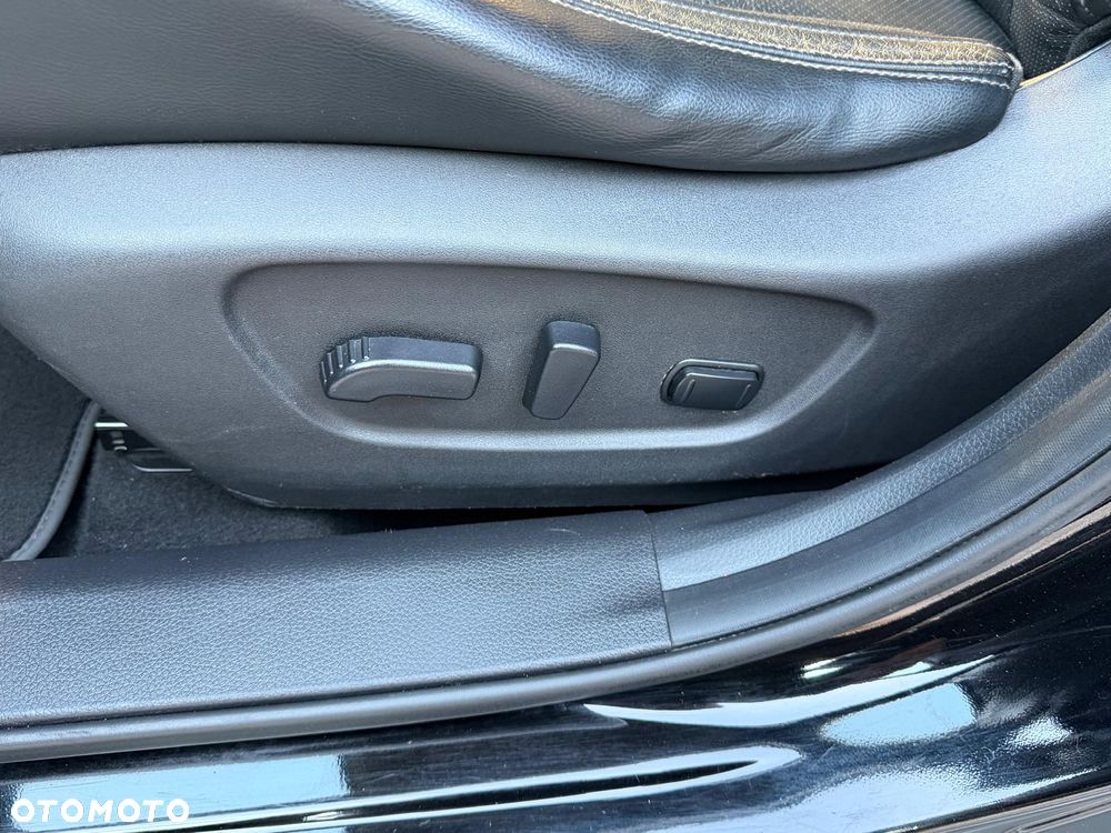 Nissan X-Trail 2.0 dCi Tekna 4WD Xtronic - 16