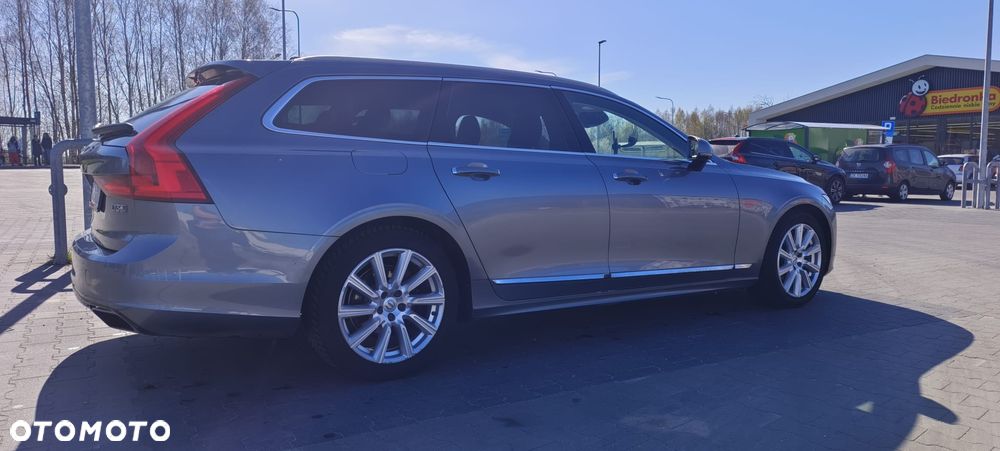 Volvo V90 D3 AWD Geartronic Inscription - 4