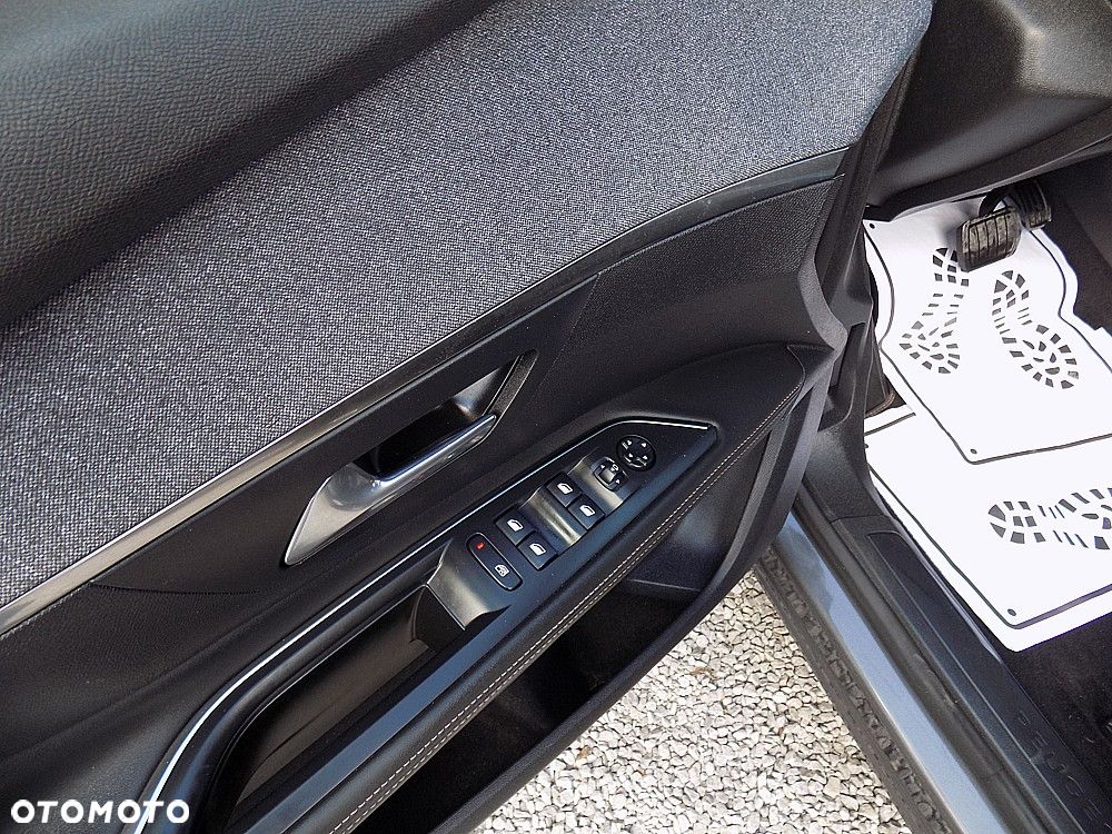 Peugeot 5008 1.5 BlueHDi GT Pack S&S EAT8 - 9