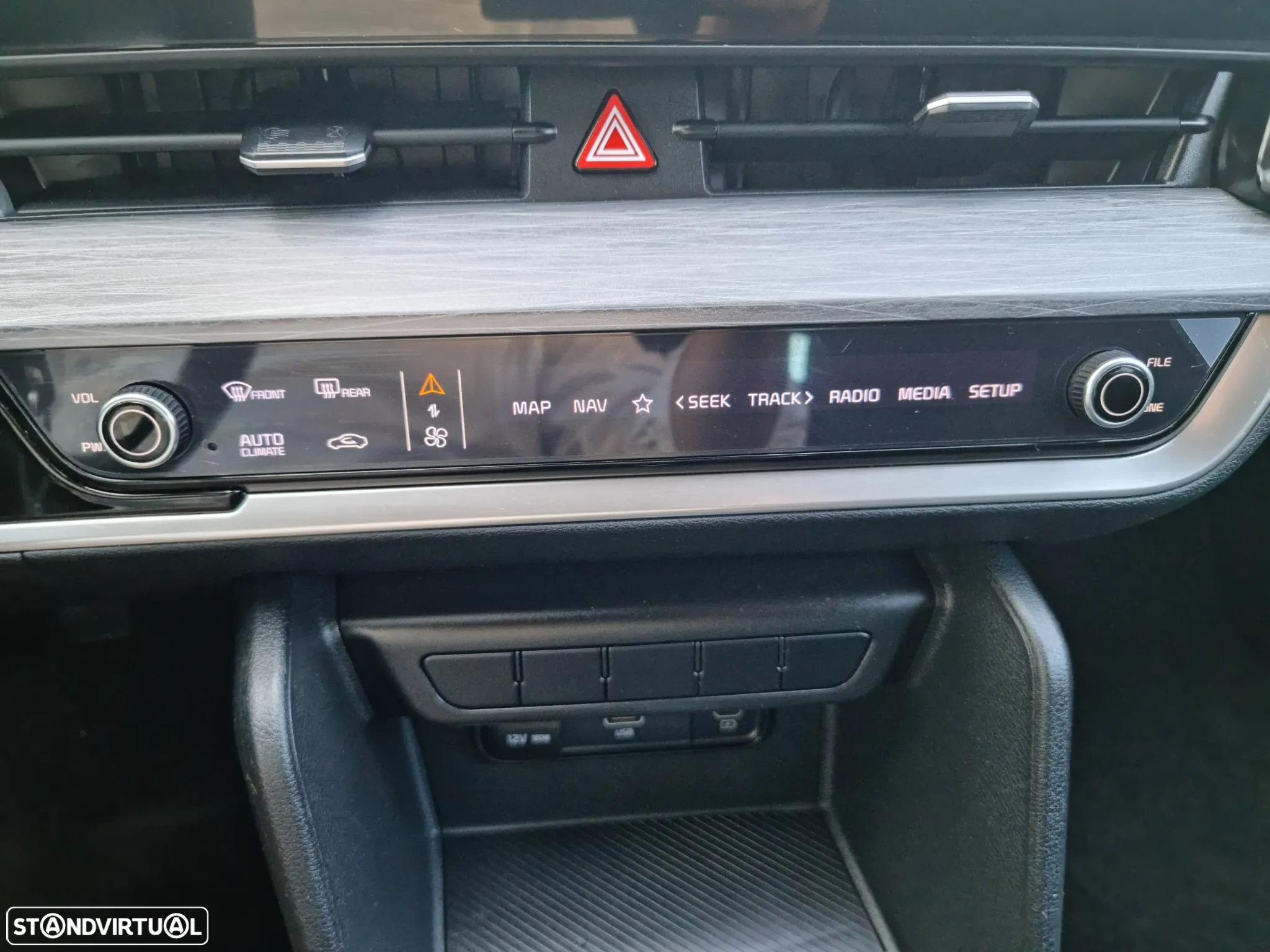 Kia Sportage 1.6 T-GDI Drive - 27
