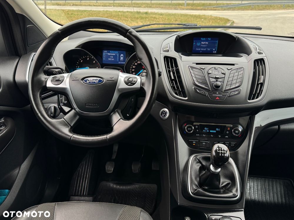 Ford Kuga 2.0 TDCi 4x4 Titanium - 23