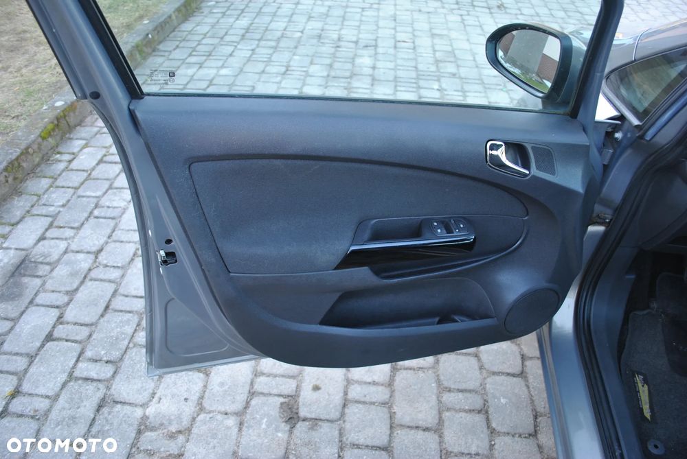 Opel Corsa 1.2 16V EcoFLEX Easytronic 150 Jahre - 15