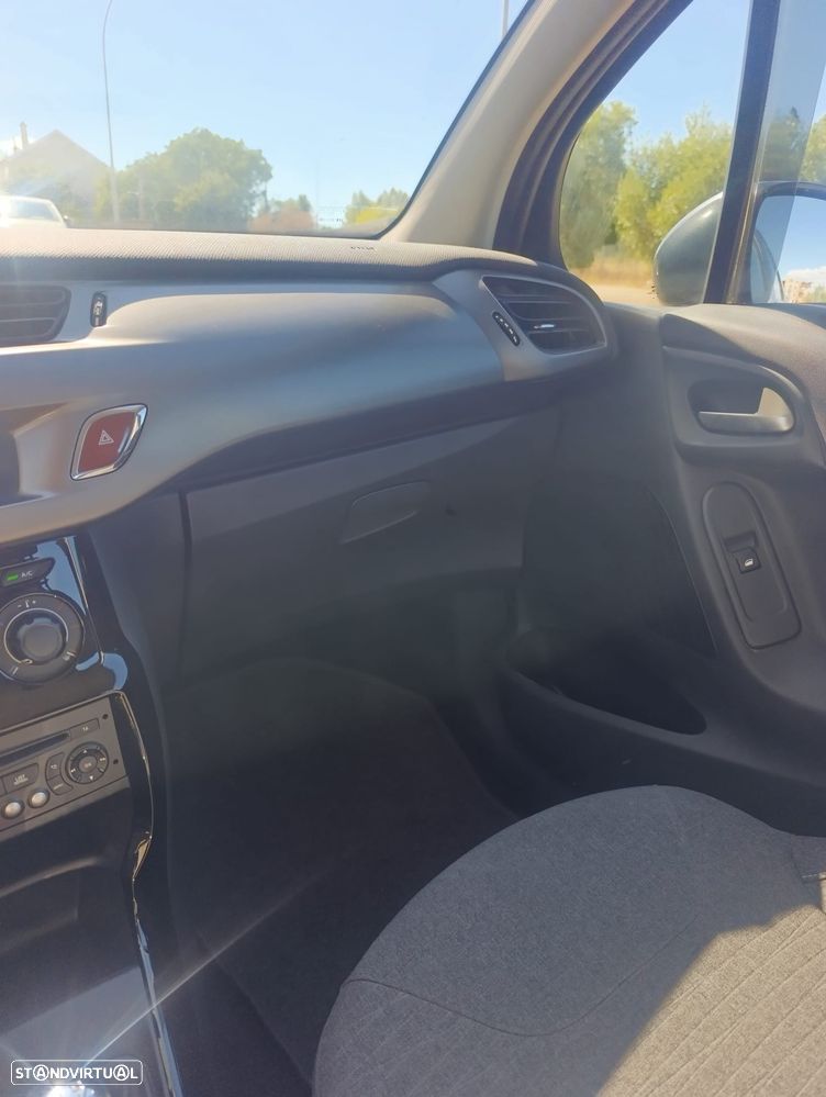 Citroën C3 1.0 PureTech Confort - 12