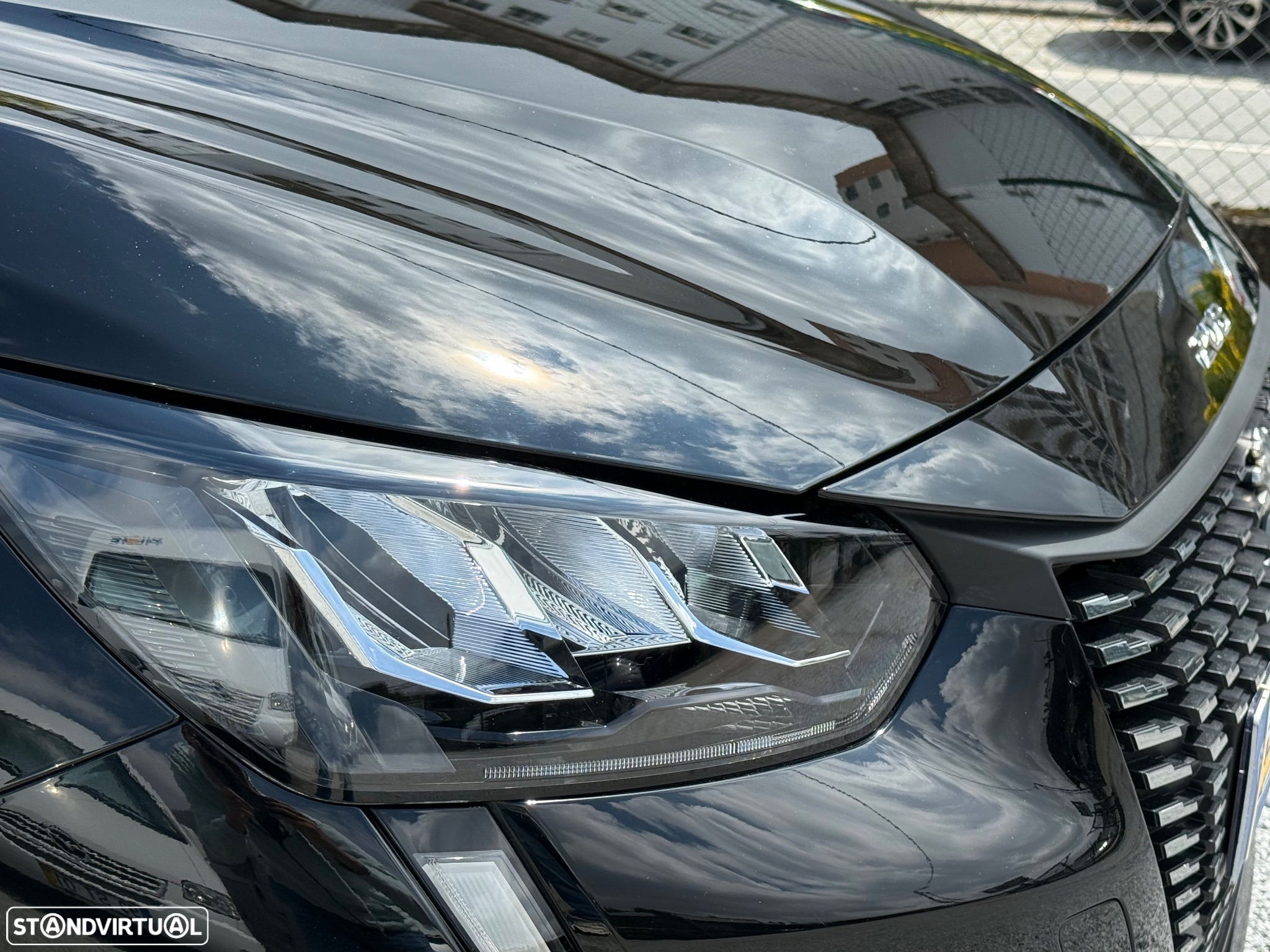 Peugeot 208 1.2 PureTech Allure - 7