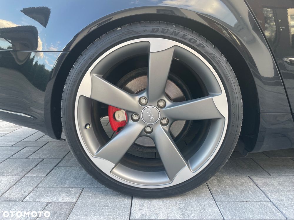 Audi A4 Limousine - 12