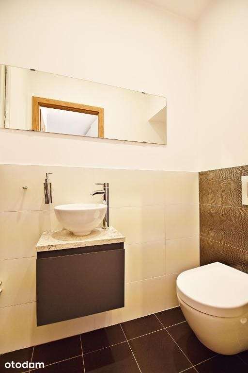 Apartament przy Metrze Politechnika.