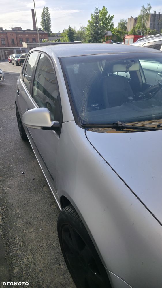 Volkswagen Golf 1.9 TDI Comfortline - 5