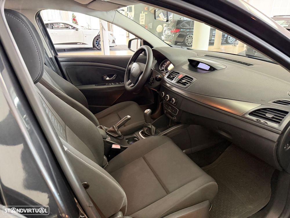 Renault Mégane Sport Tourer 1.5 dCi Confort CO2 Champion - 8