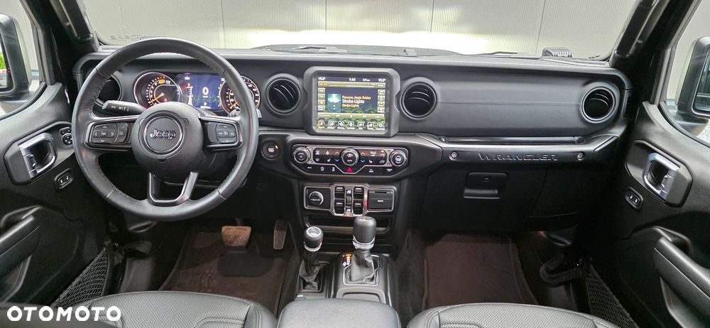 Jeep Wrangler - 27