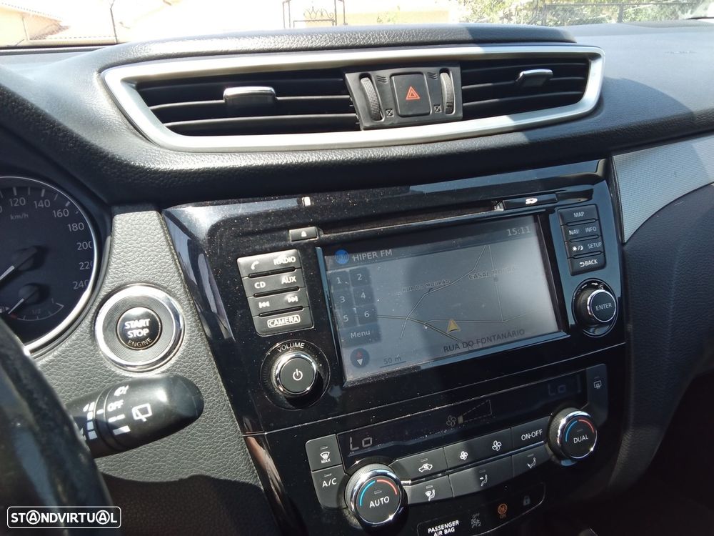 Nissan Qashqai 1.2 DIG-T N-Connecta 18 Xtronic - 14