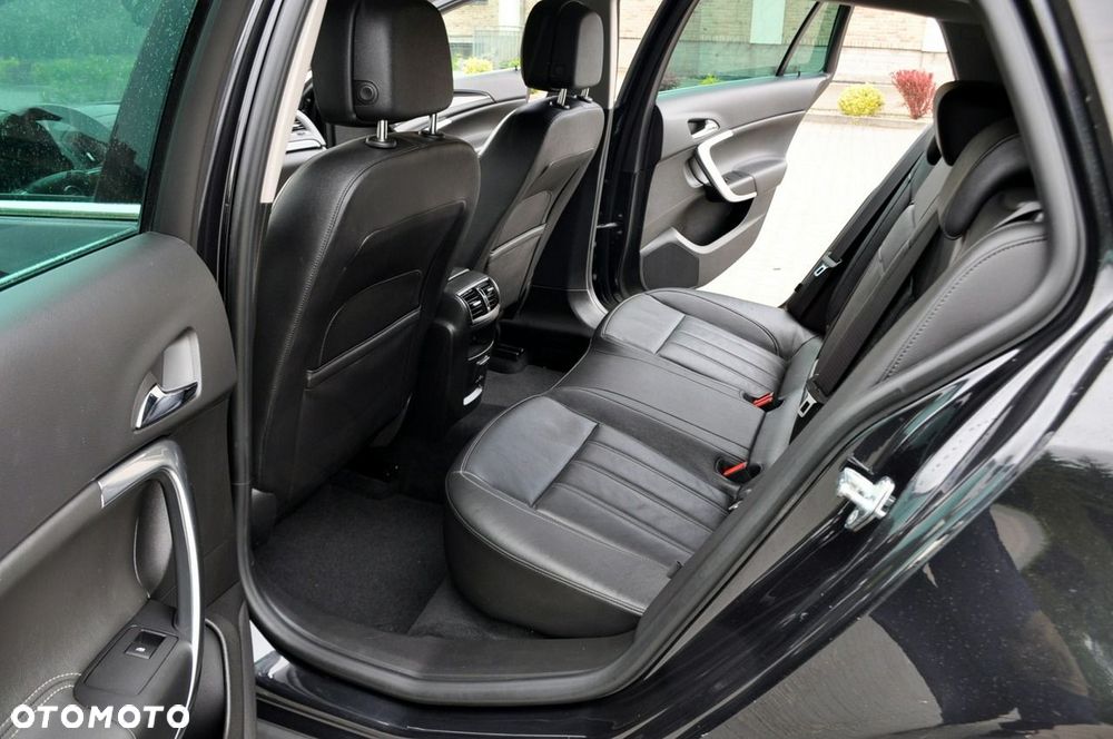 Opel Insignia - 20