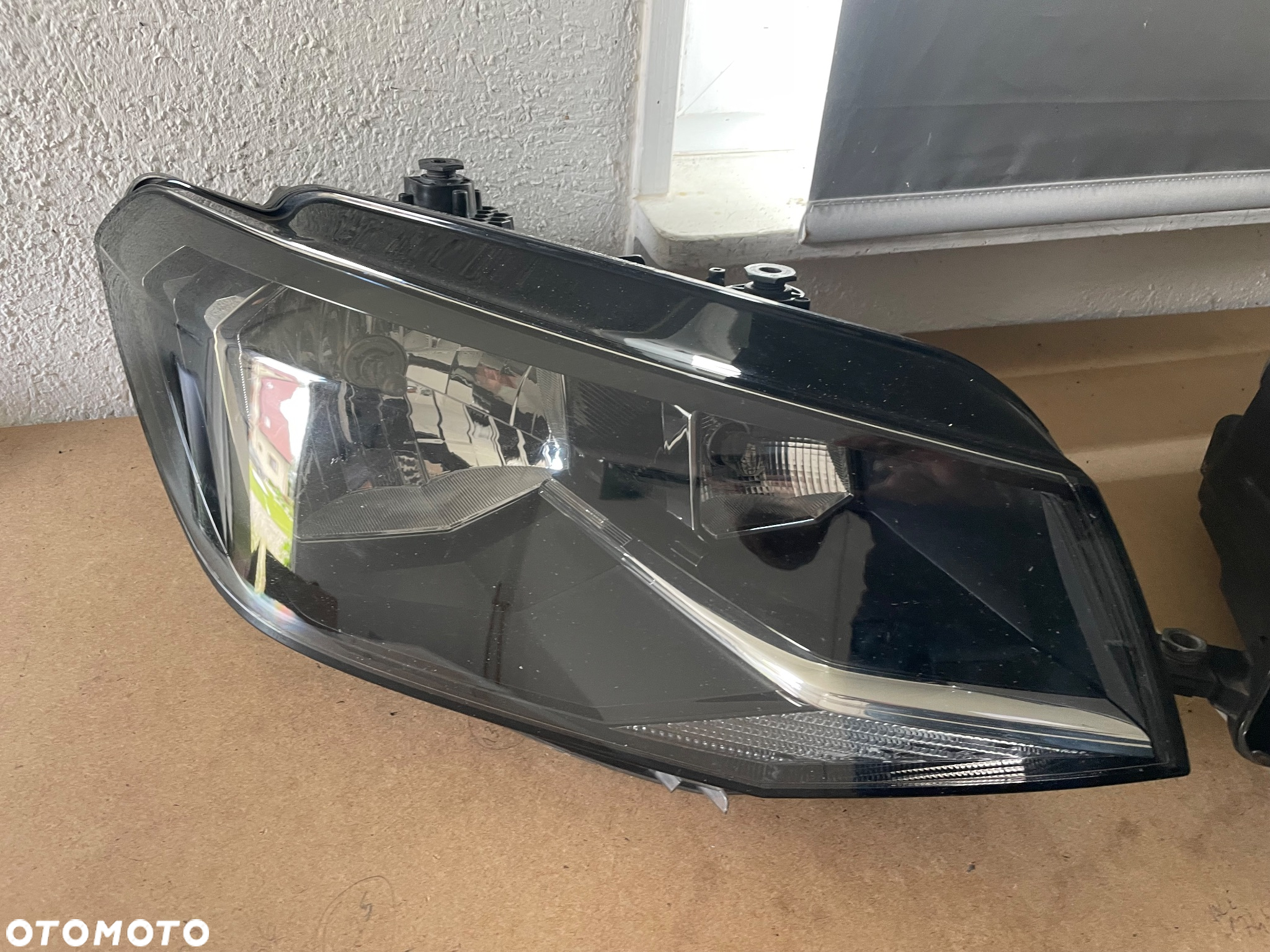 Volkswagen Caddy III LIFT oryginał LAMPA LAMPY - 3