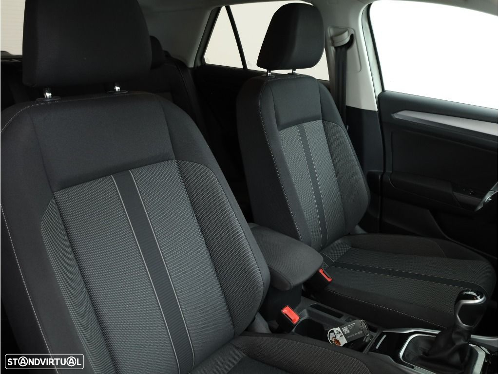 VW T-Roc 1.0 TSI Life - 16