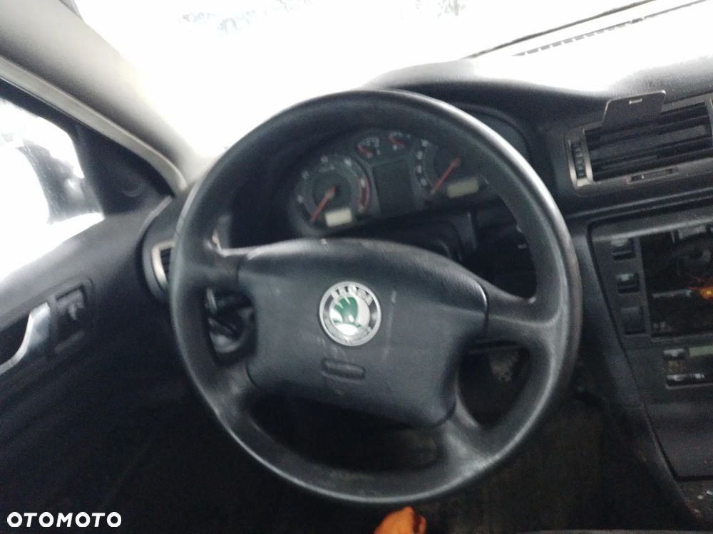 SKODA SUPERB  01-06 1.9 TDI   ROZRUSZNIK - 31