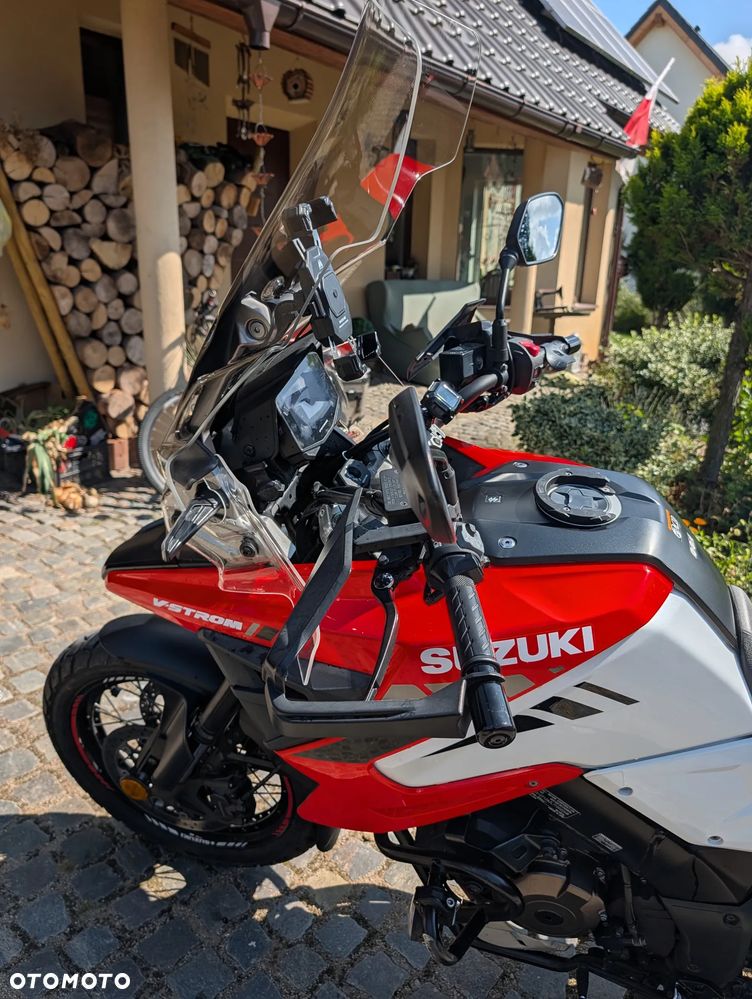 Suzuki DL - 18