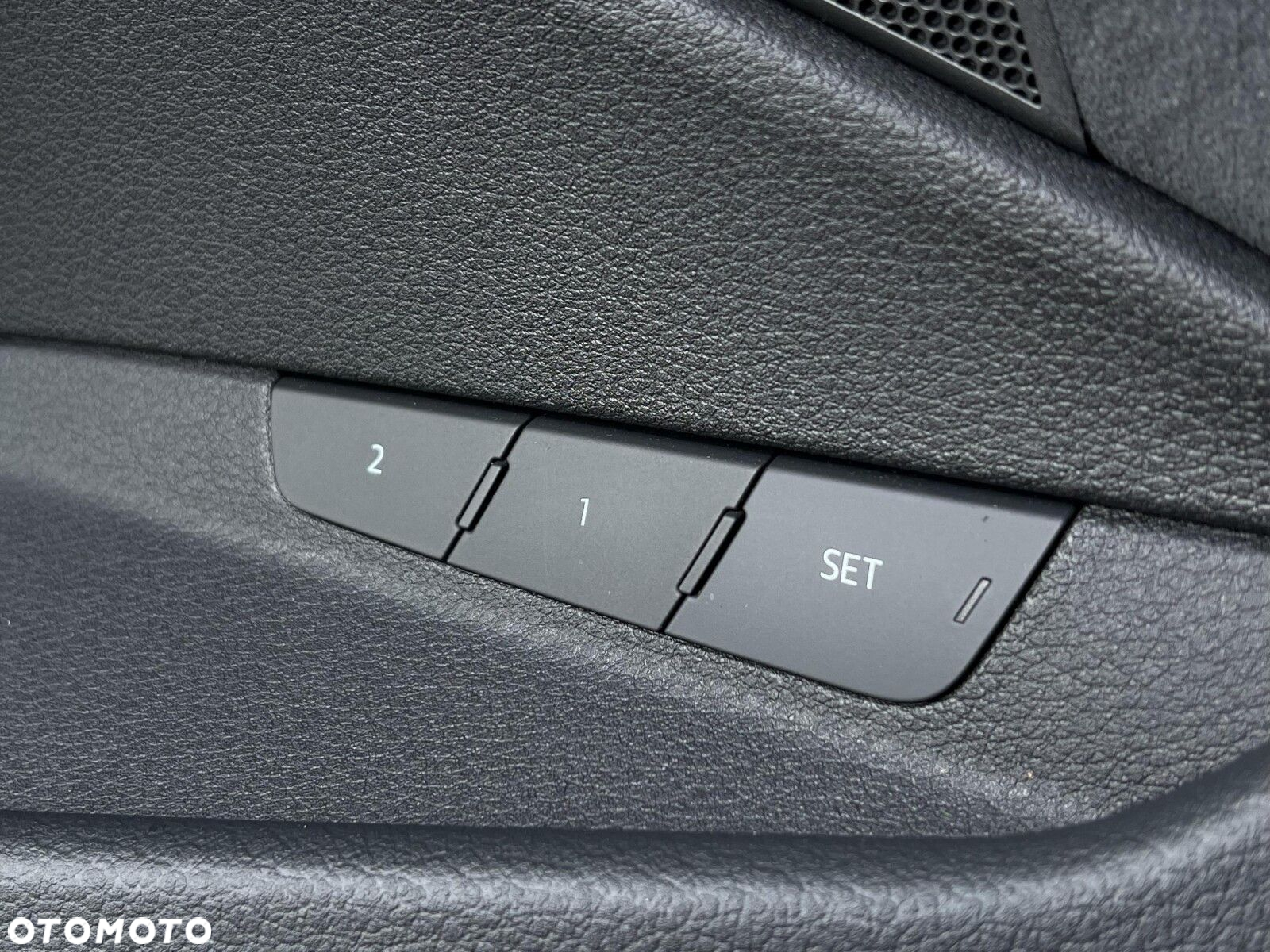 Audi e-tron - 19