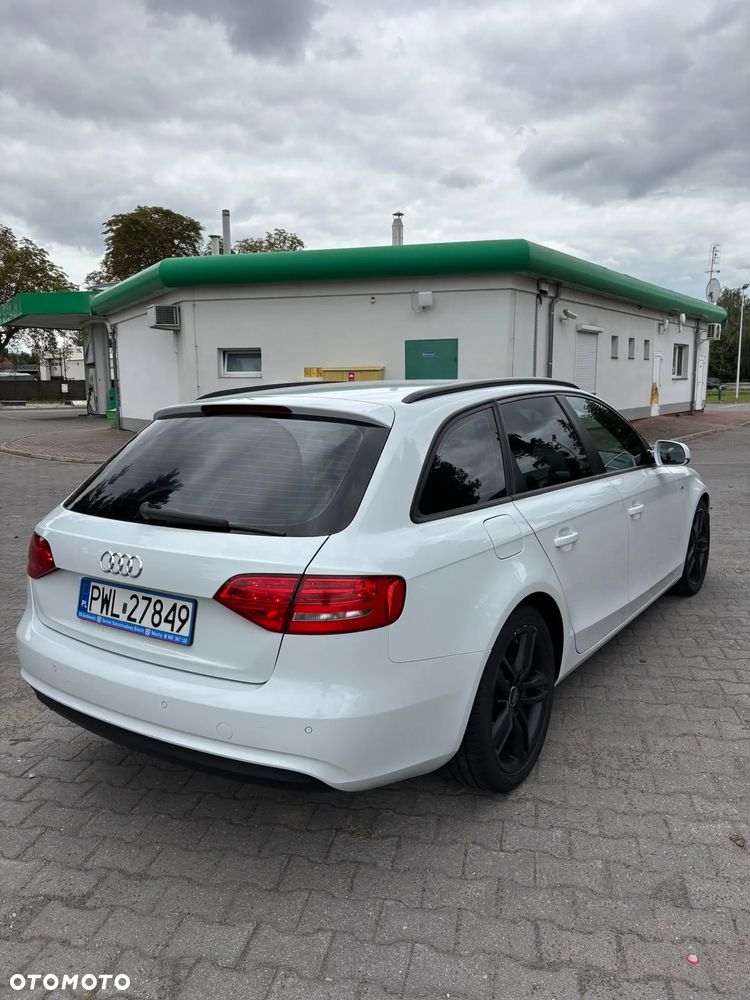Audi A4 Avant 2.0 TDI DPF S line Sportpaket - 4