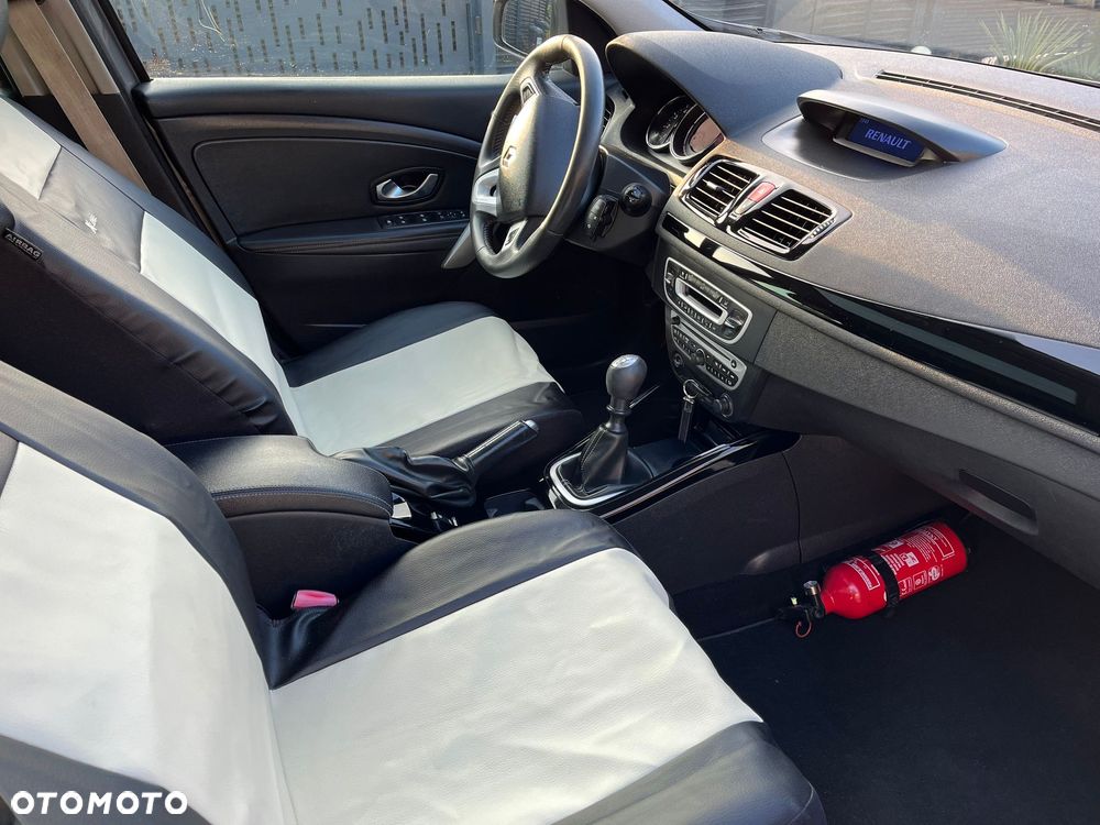 Renault Megane ENERGY dCi 110 Start & Stopp Bose Edition - 10