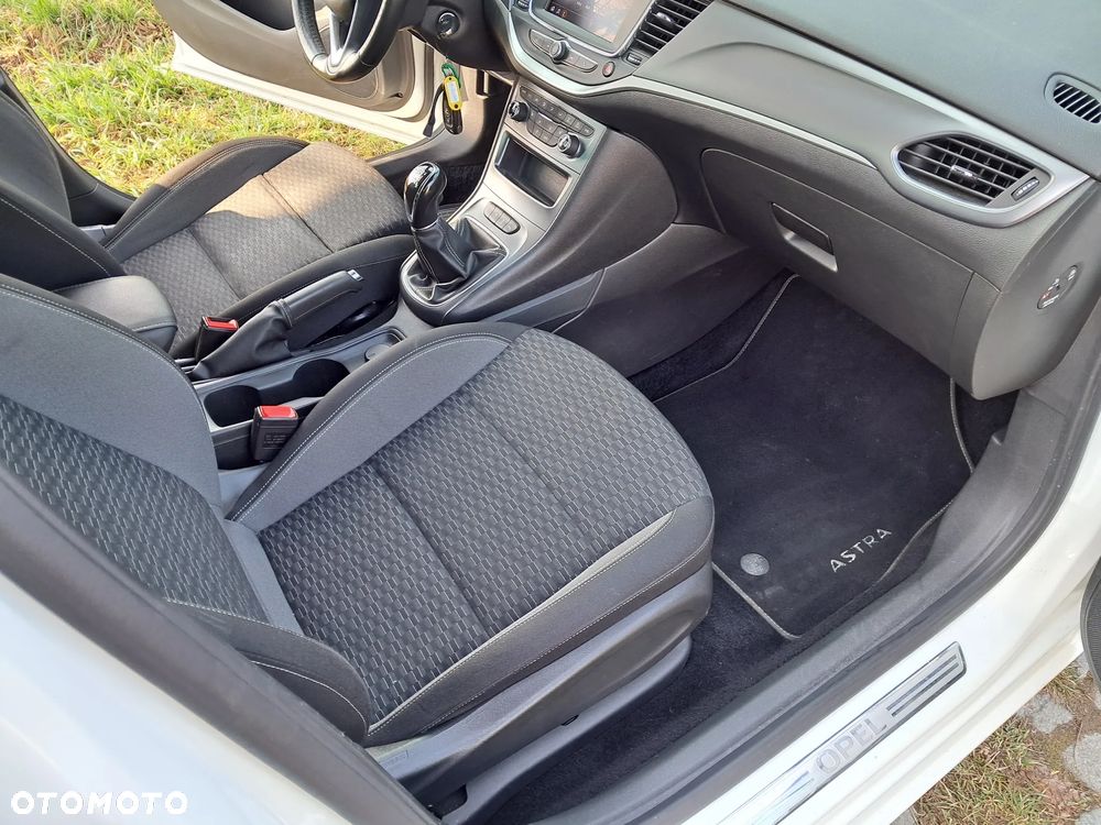 Opel Astra 1.5 D Start/Stop 120 Jahre - 17