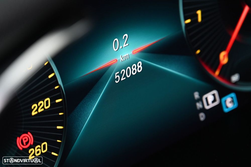 Mercedes-Benz C 220 d AMG Line - 16