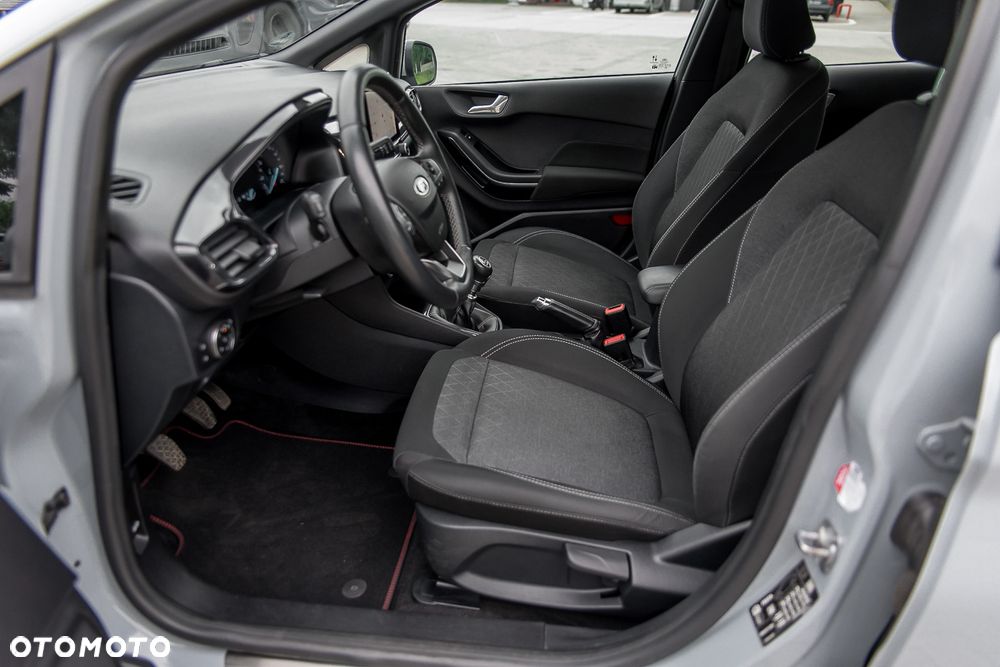 Ford Fiesta - 28