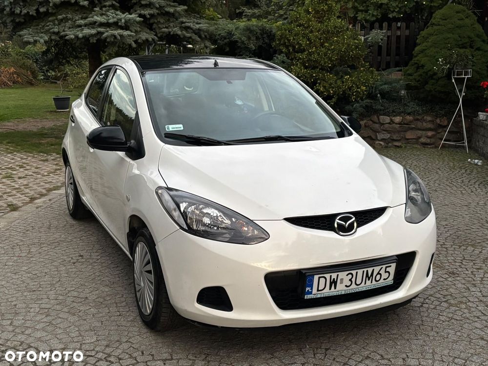 Mazda 2, 2009