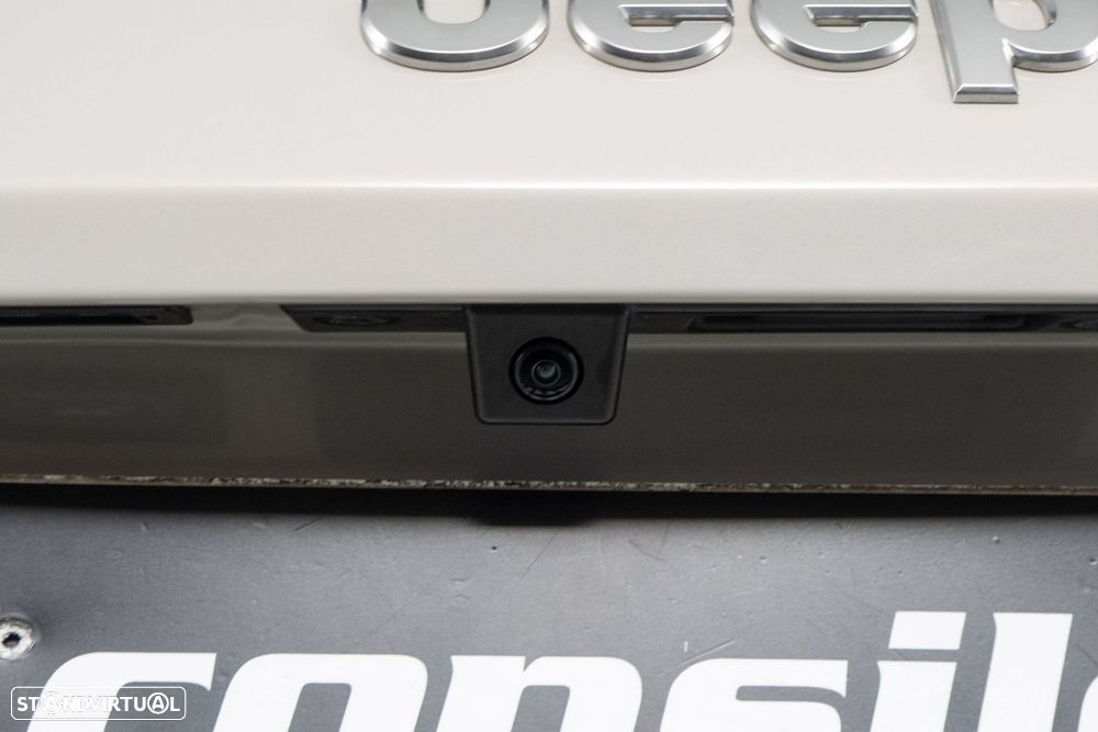 Jeep Avenger 54 kWh Summit - 17