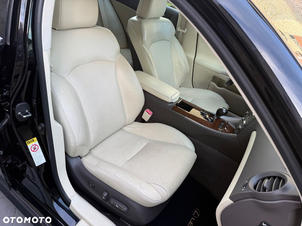 Lexus IS 250 Luxury Line - 17