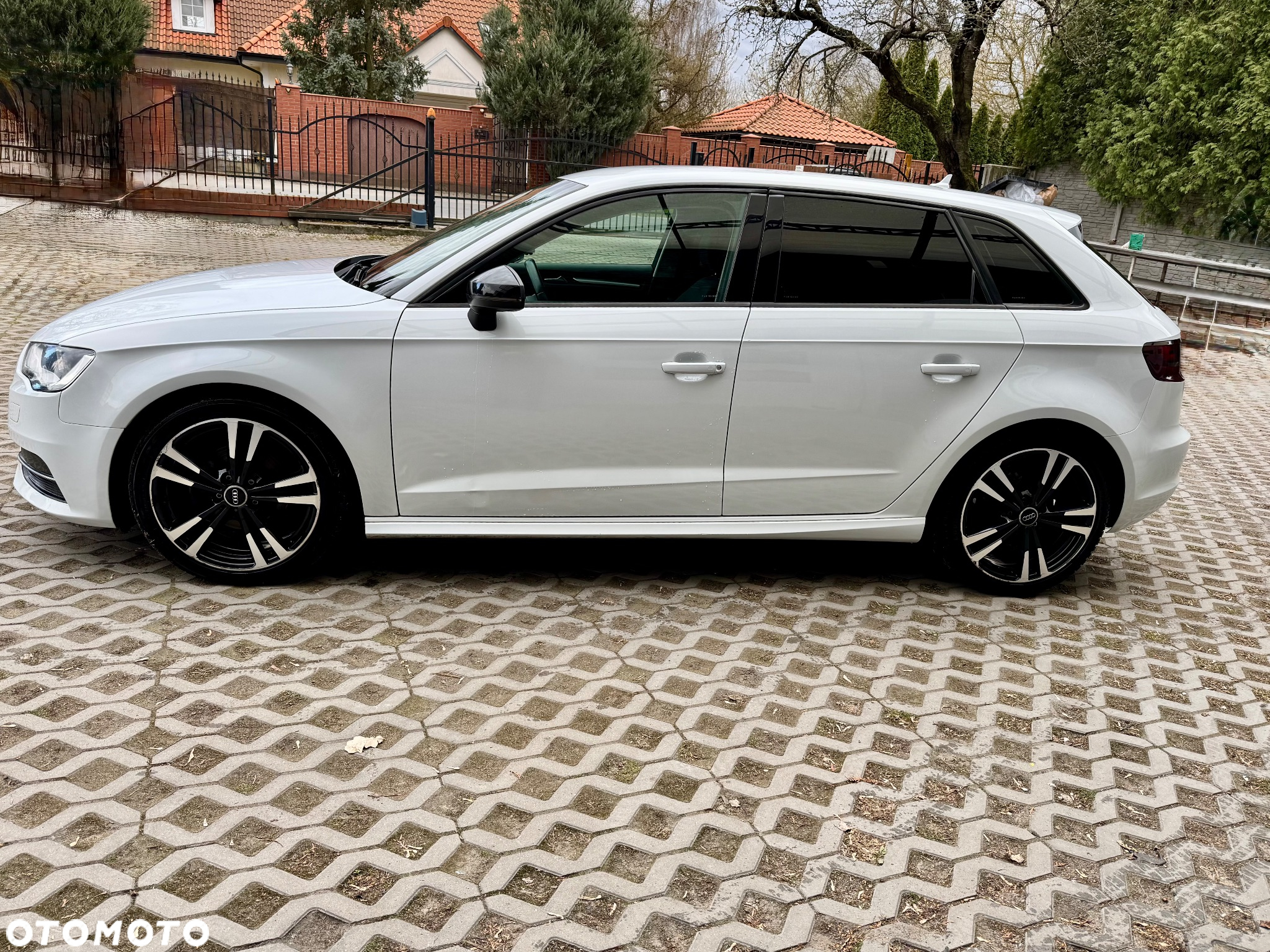 Audi A3 1.6 TDI - 6
