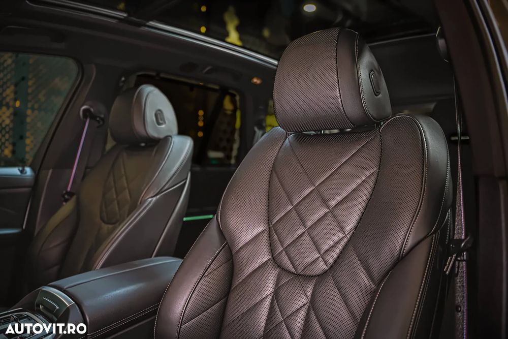 BMW X5 2023 — imagine 11