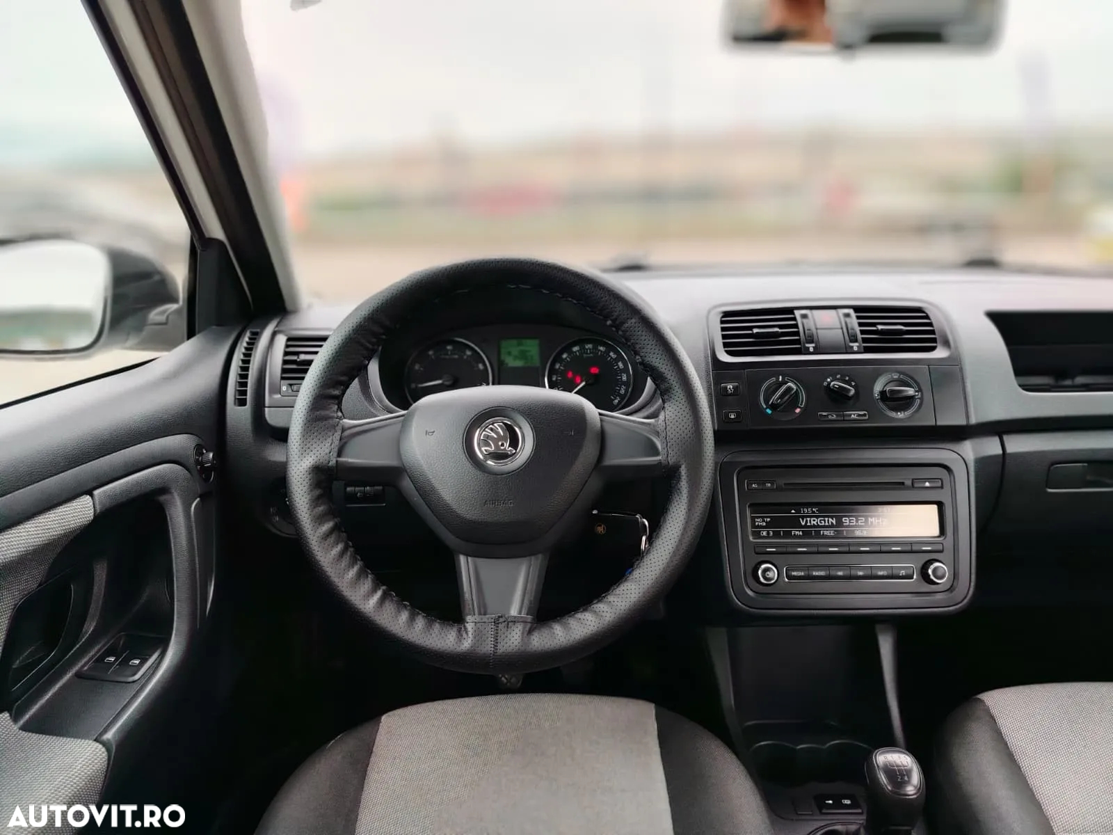 Skoda Fabia 1.2 HTP Ambiente - 5