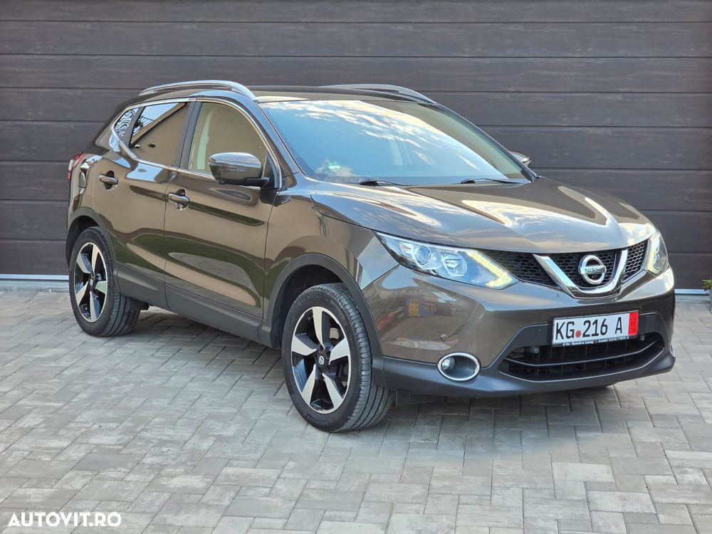 Nissan Qashqai 1.6 DCI Start/Stop Tekna - 2