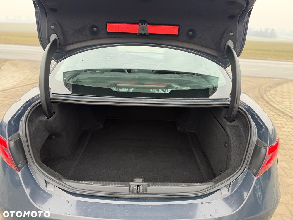 Alfa Romeo Giulia 2.2 Super - 23