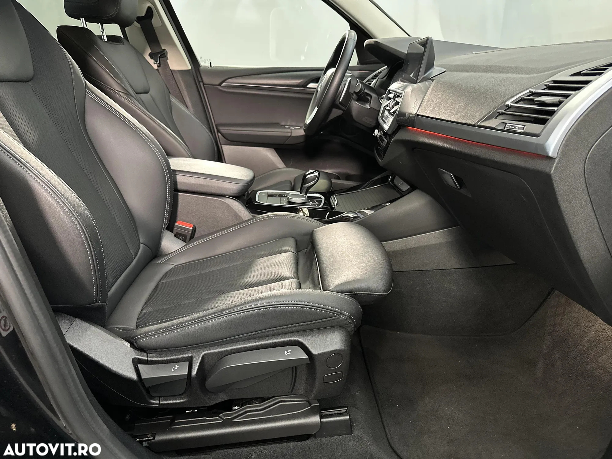 BMW X3 xDrive20d AT MHEV - 11