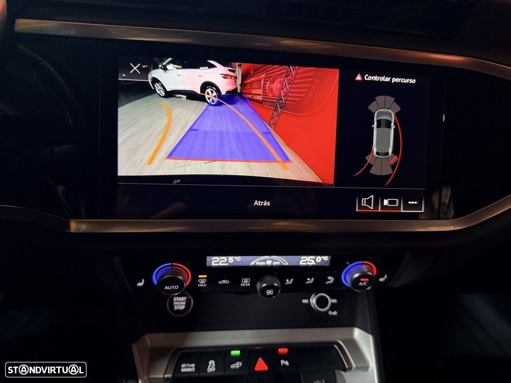 Audi Q3 Sportback 45 TFSIe S tronic - 10