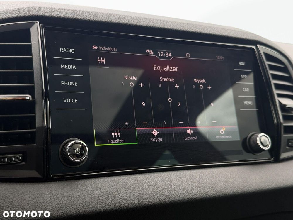 Skoda Karoq 1.5 TSI ACT Sportline DSG - 32