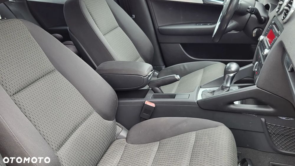 Audi A3 Sportback - 16