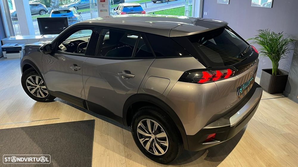 Peugeot 2008 1.2 PureTech Active Pack - 4