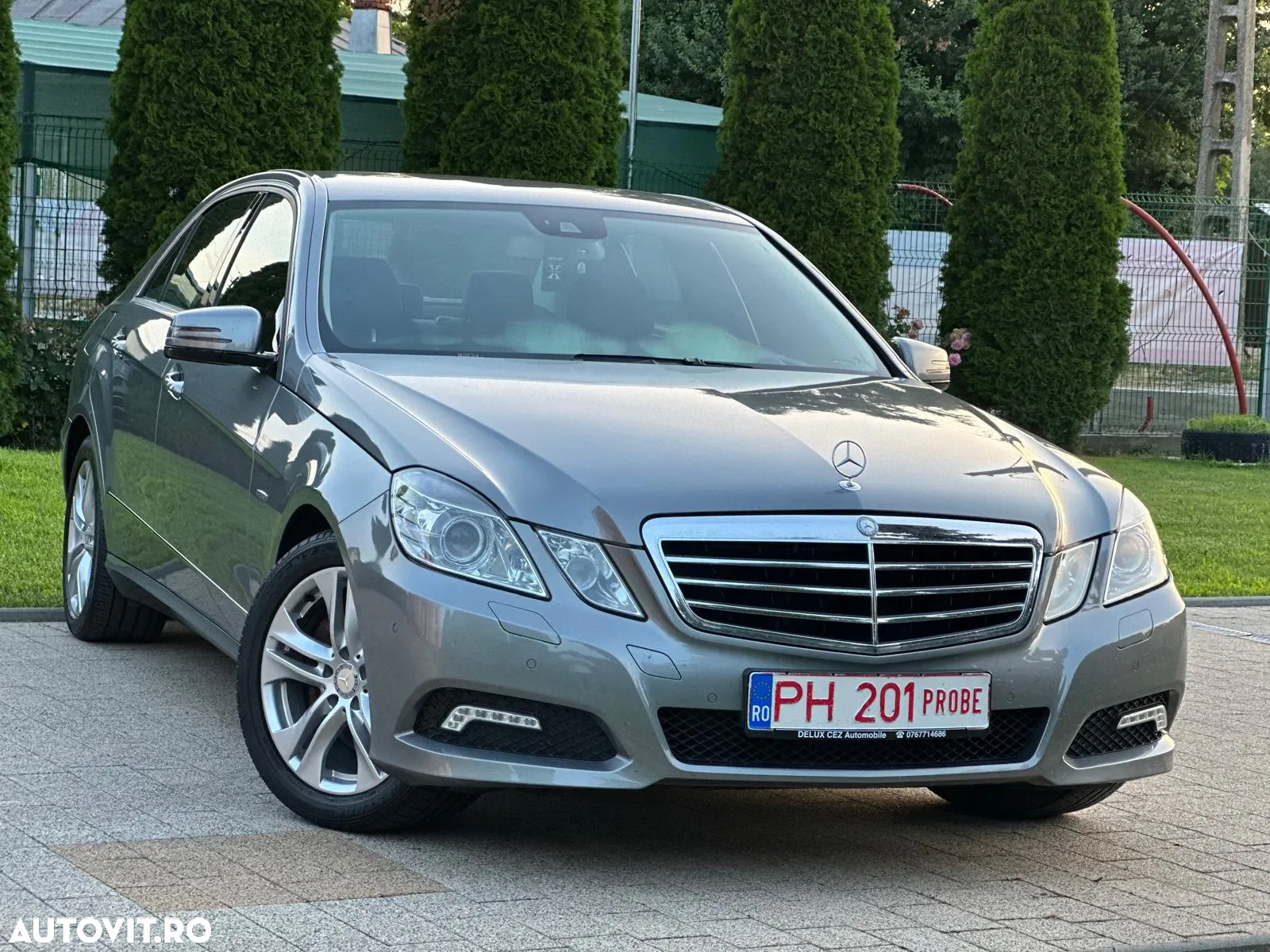 Mercedes-Benz E 250 CDI DPF BlueEFFICIENCY Automatik Avantgarde - 2