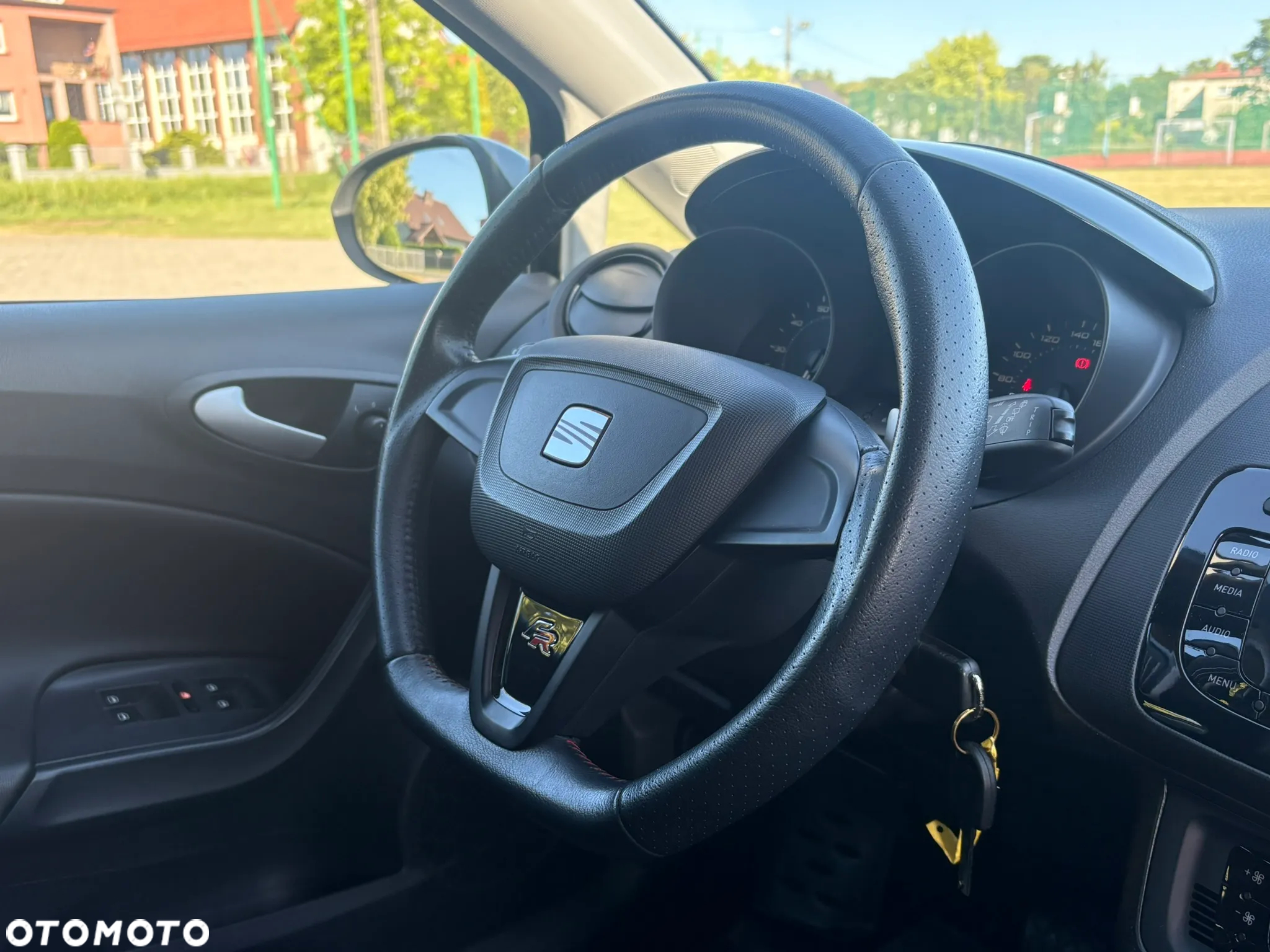 Seat Ibiza 1.4 TSI DSG FR - 14